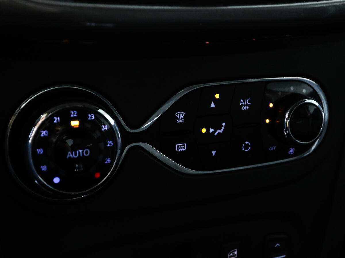 Renault Sandero 2016 года с пробегом. Фото: #14