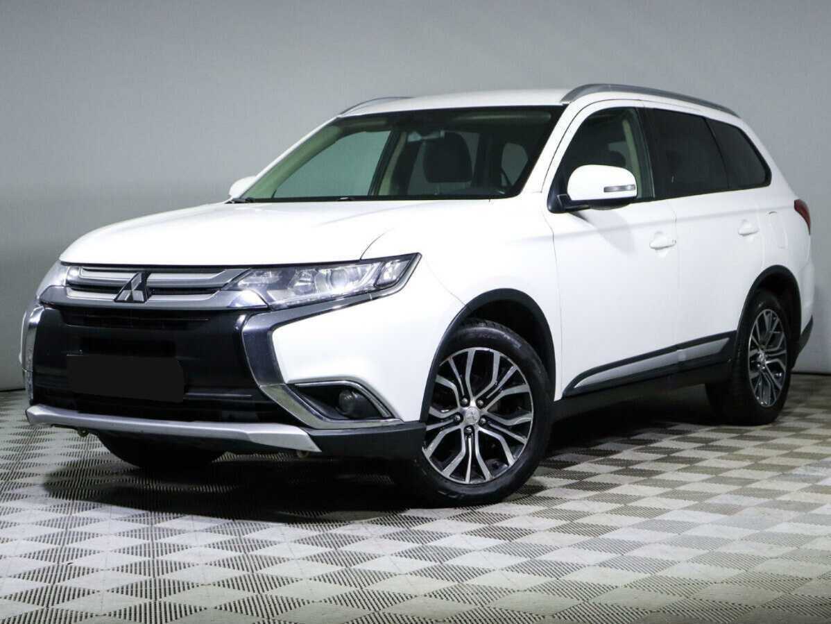 Mitsubishi Outlander 2018 года с пробегом. Фото: #0