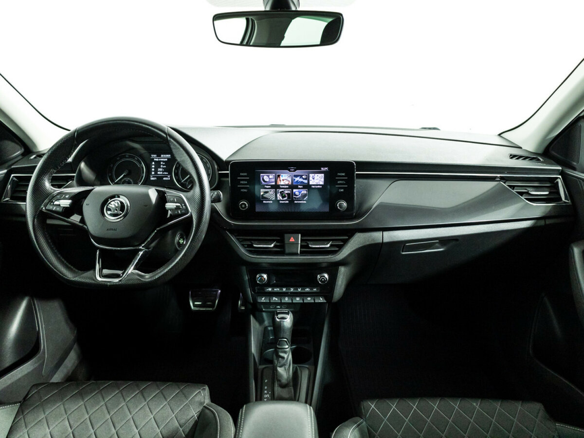 Skoda Rapid 2021 года с пробегом. Фото: #12