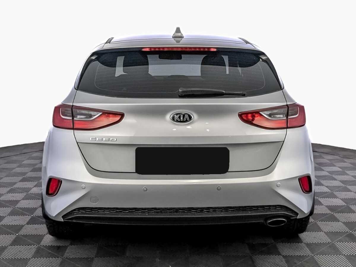 Kia Ceed 2020 года с пробегом. Фото: #5