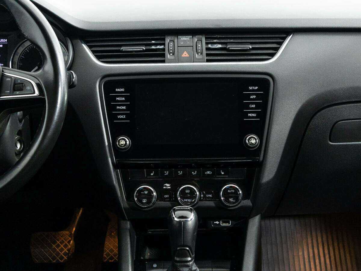 Skoda Octavia 2019 года с пробегом. Фото: #13