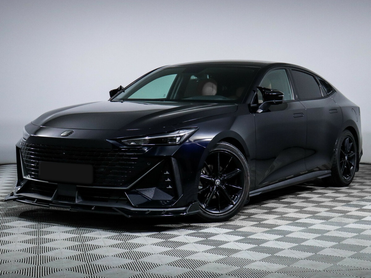 Changan UNI-V 2023 года с пробегом. Посмотреть фото