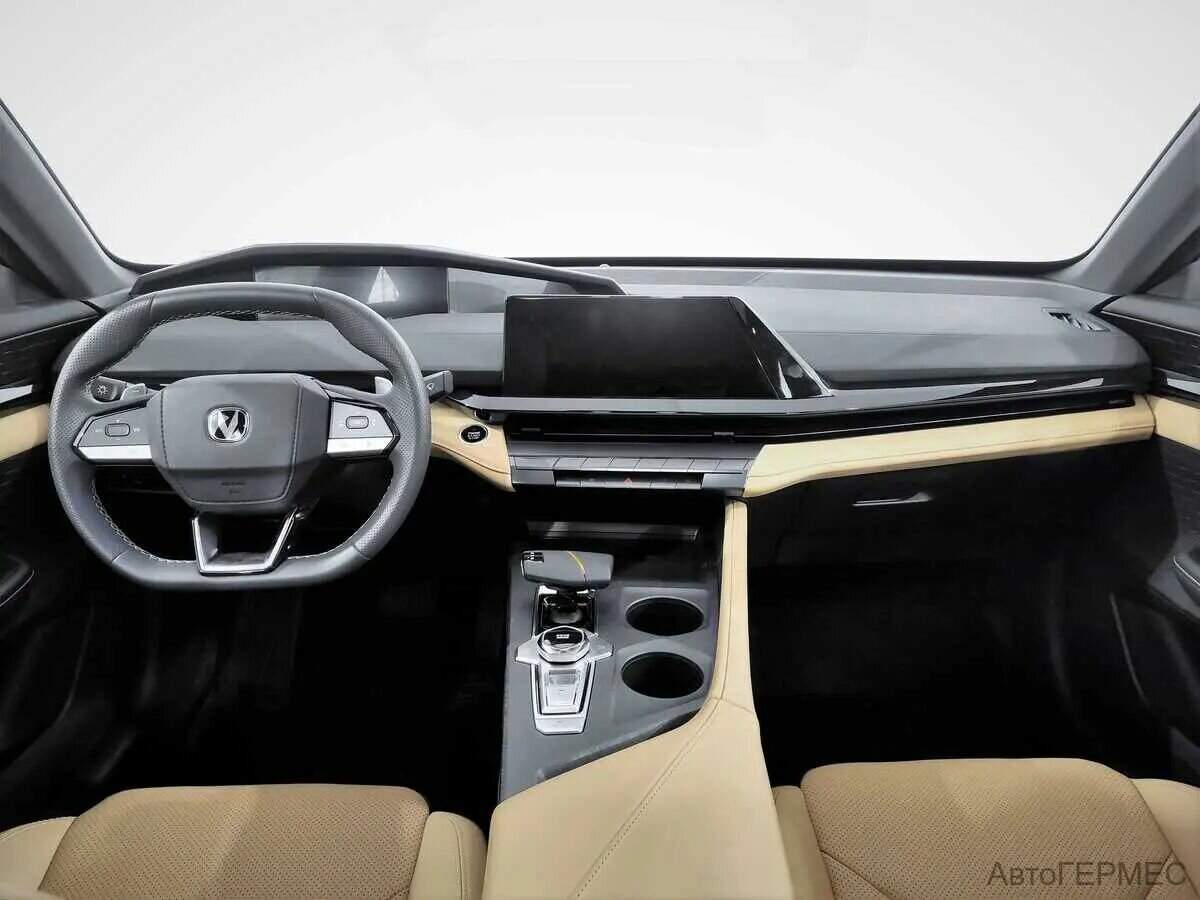 Changan UNI-V 2023 года с пробегом. Фото: #4