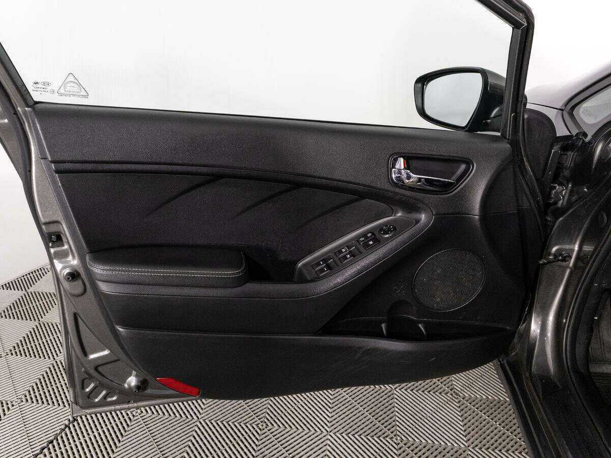 Kia Cerato 2019 года с пробегом. Фото: #23