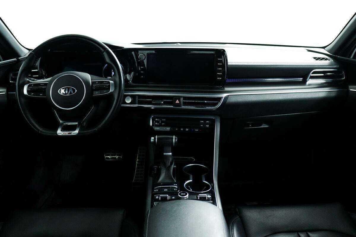 Kia K5 2020 года с пробегом. Фото: #10