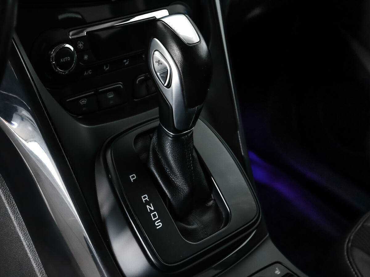 Ford Kuga 2014 года с пробегом. Фото: #9