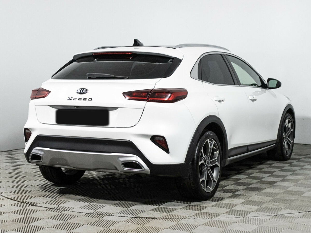 Kia XCeed 2020 года с пробегом. Фото: #4