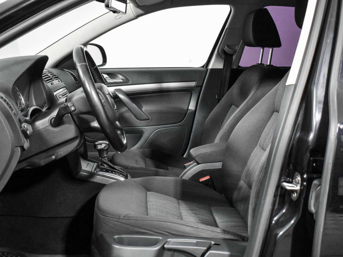 Skoda Octavia 2012 года с пробегом. Фото: #9