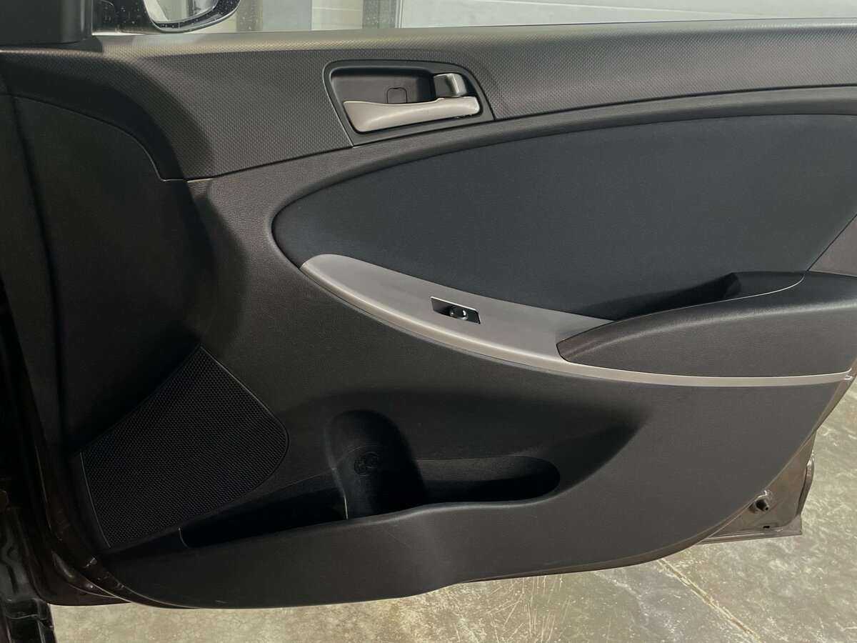 Hyundai Solaris 2015 года с пробегом. Фото: #17