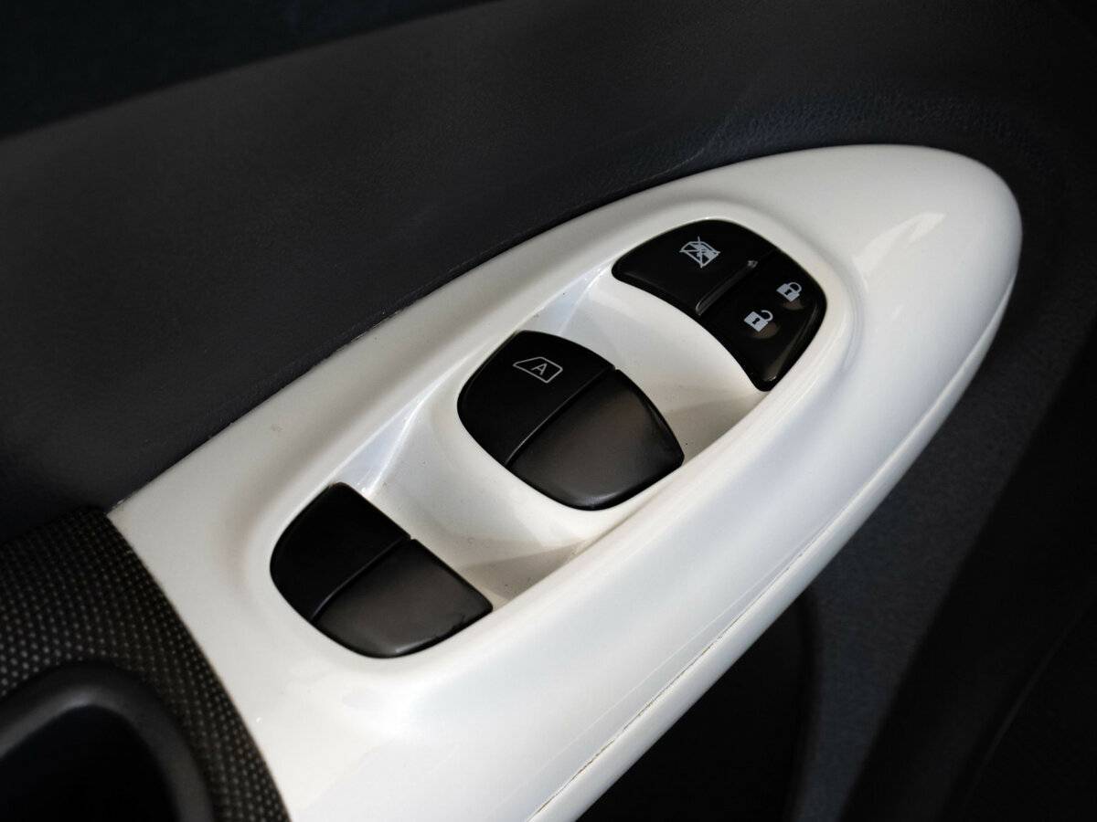 Nissan Juke 2012 года с пробегом. Фото: #17