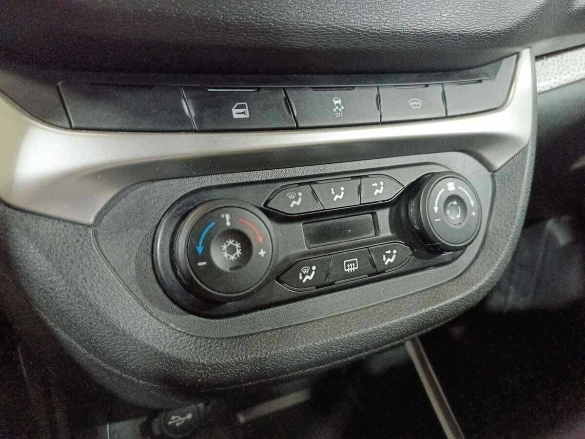 Lada (ВАЗ) Vesta 2021 года с пробегом. Фото: #15