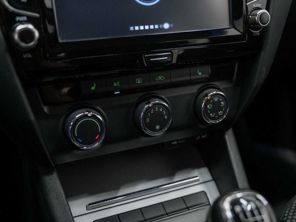 Skoda Octavia 2013 года с пробегом. Фото: #17