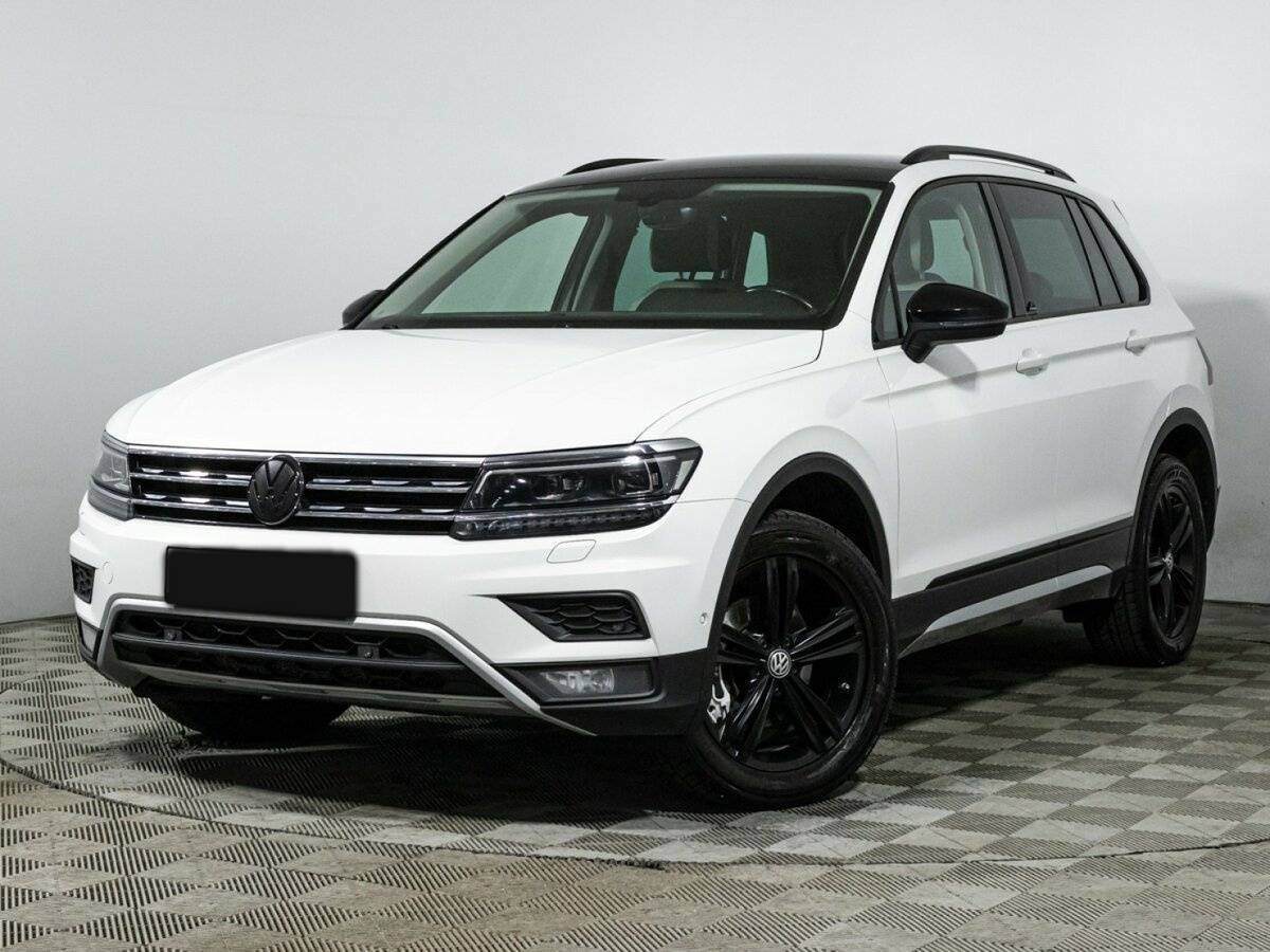 Volkswagen Tiguan 2018 года с пробегом. Посмотреть фото