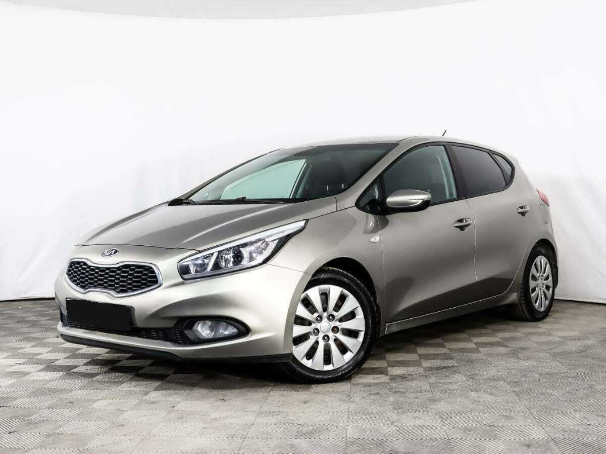 Kia Ceed 2015 года с пробегом. Посмотреть фото