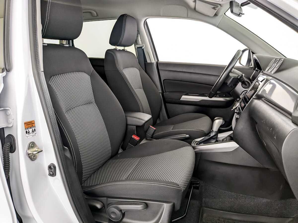Suzuki Vitara 2020 года с пробегом. Фото: #18