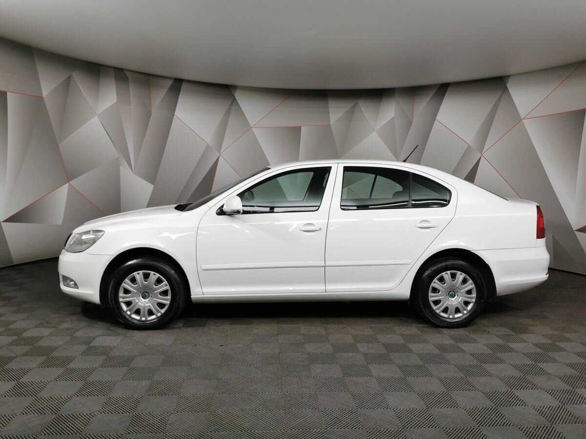 Skoda Octavia 2012 года с пробегом. Фото: #4