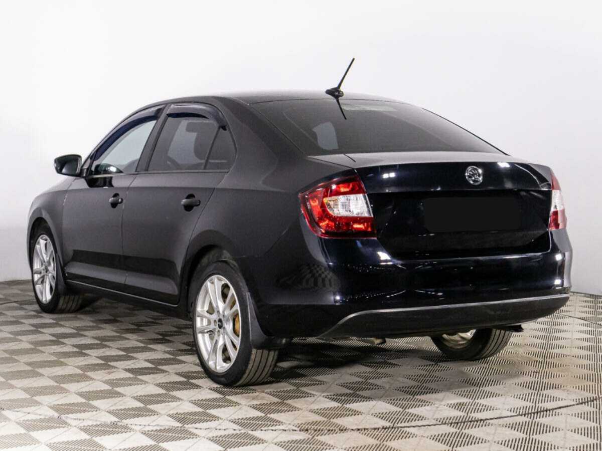 Skoda Rapid 2018 года с пробегом. Фото: #6