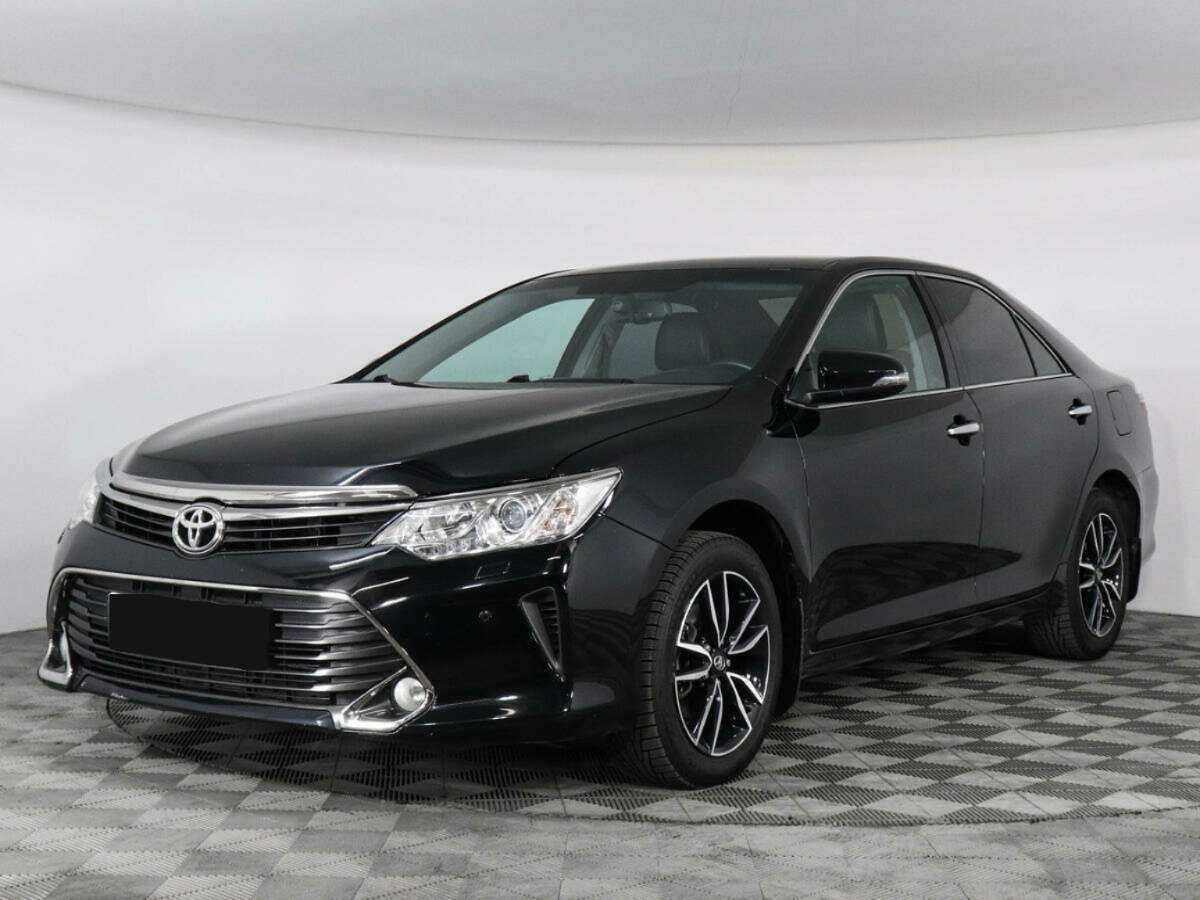 Toyota Camry 2016 года с пробегом. Посмотреть фото