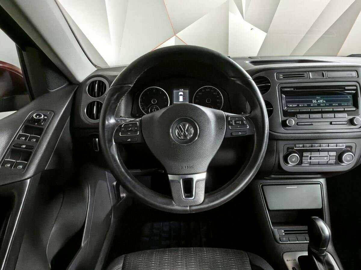 Volkswagen Tiguan 2012 года с пробегом. Фото: #14