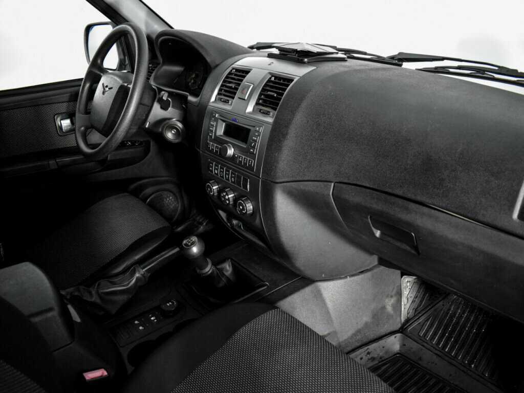 УАЗ Patriot 2015 года с пробегом. Фото: #12