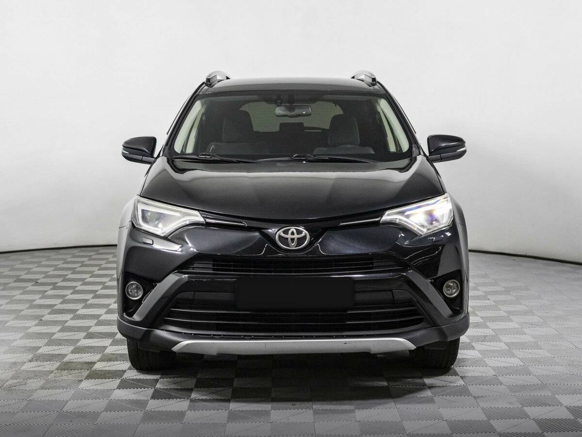 Toyota RAV4 2015 года с пробегом. Фото: #1