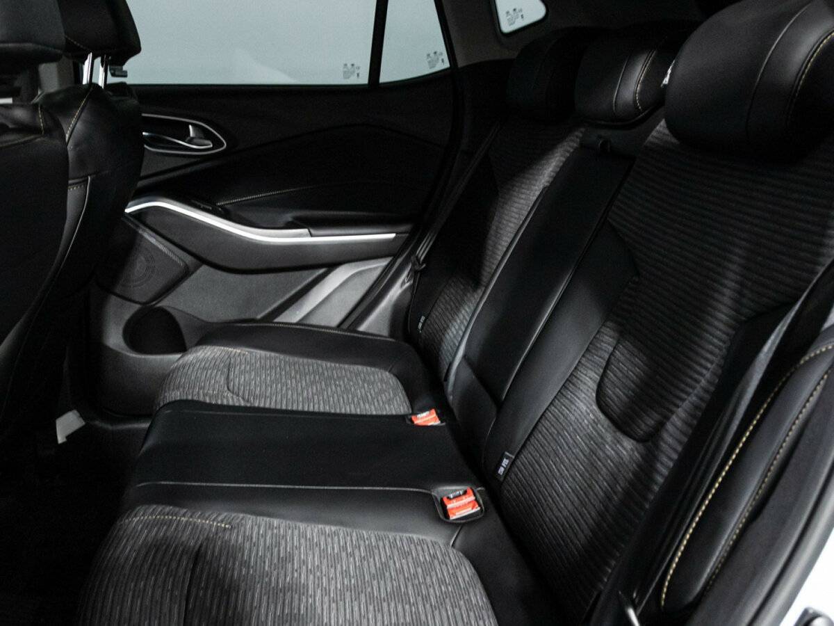 Москвич 3 2023 года с пробегом. Фото: #9