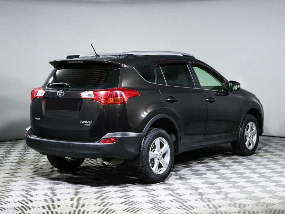 Toyota RAV4 2013 года с пробегом. Фото: #3