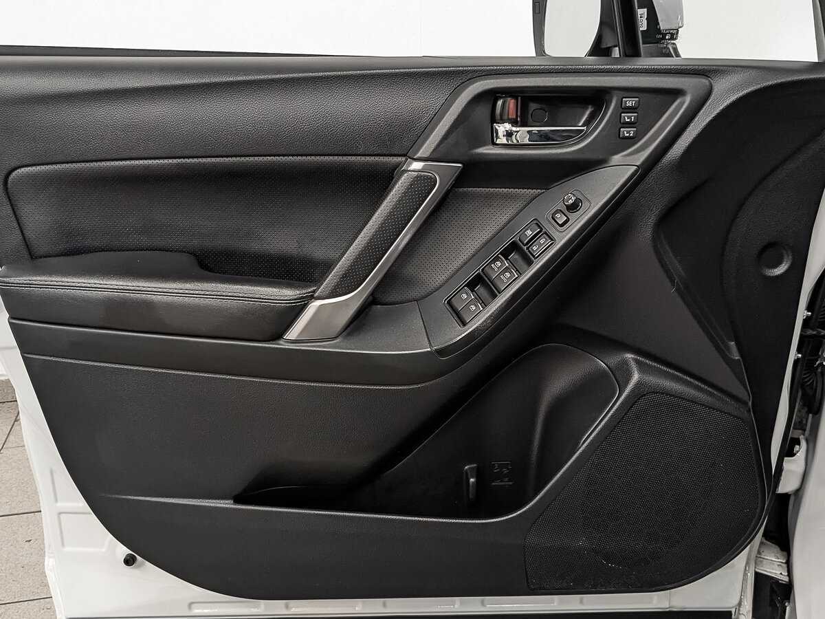 Subaru Forester 2018 года с пробегом. Фото: #17