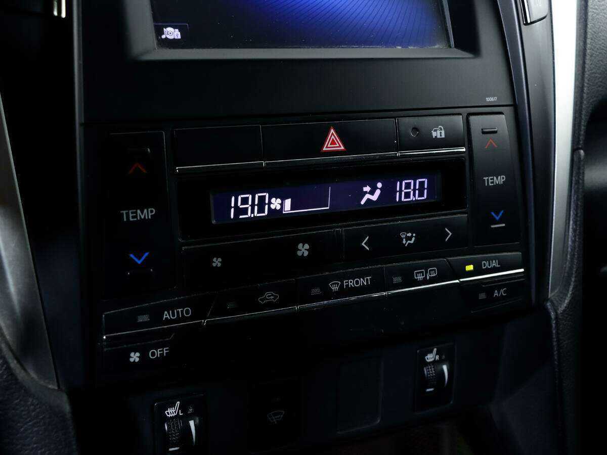 Toyota Camry 2017 года с пробегом. Фото: #13