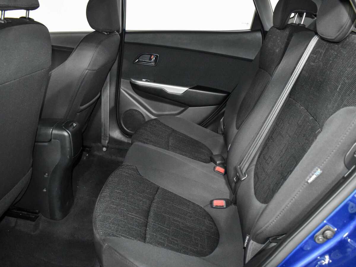 Kia Rio 2013 года с пробегом. Фото: #11