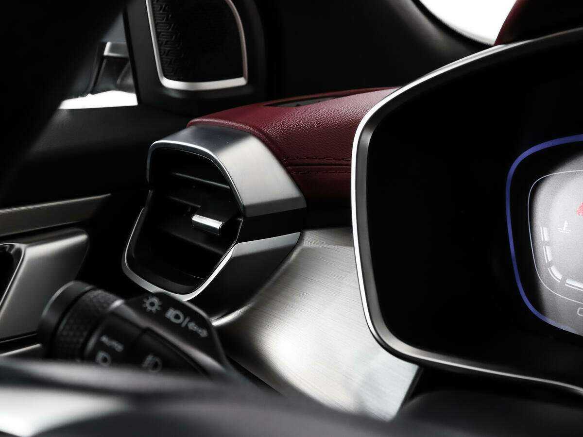 Geely Coolray 2022 года с пробегом. Фото: #17