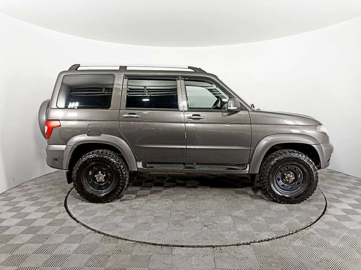 УАЗ Patriot 2016 года с пробегом. Фото: #3