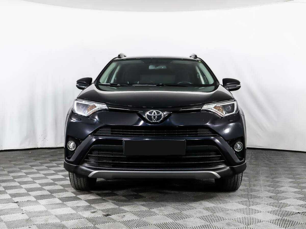 Toyota RAV4 2016 года с пробегом. Фото: #1