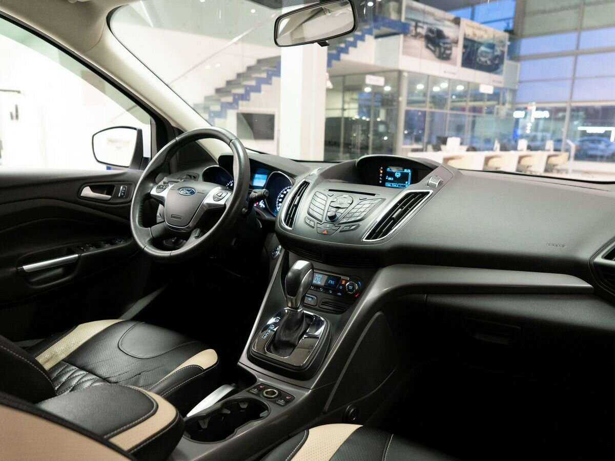 Ford Kuga 2015 года с пробегом. Фото: #13
