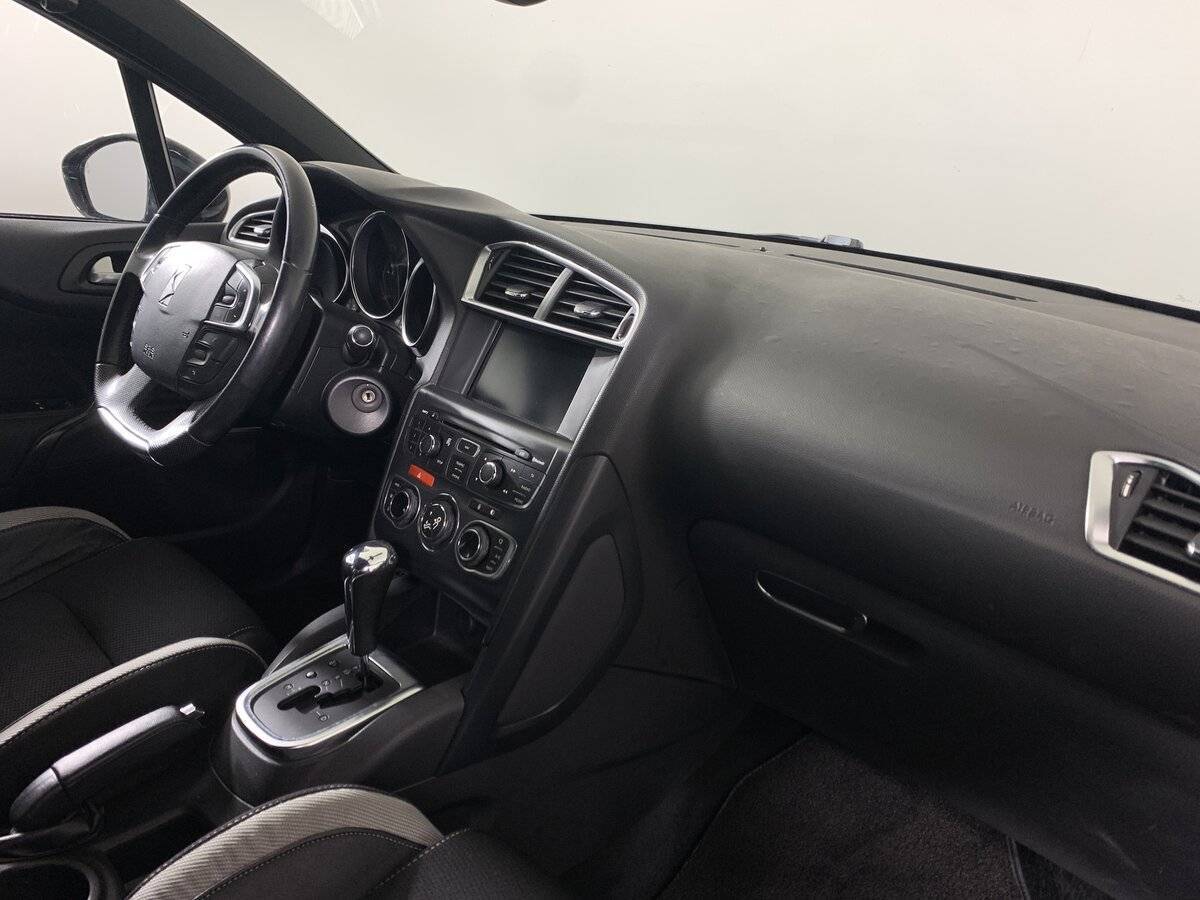 Citroen DS4 2013 года с пробегом. Фото: #13