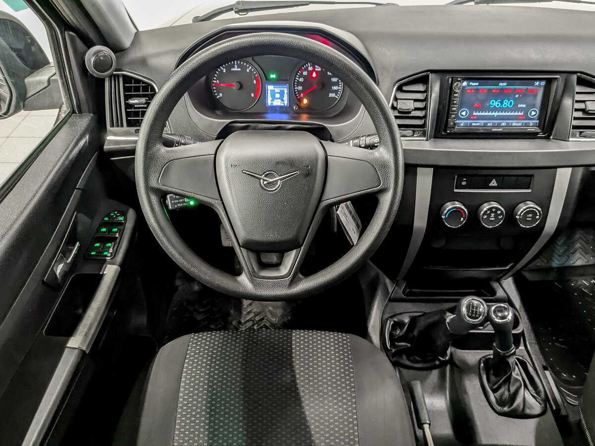 УАЗ Patriot 2018 года с пробегом. Фото: #24