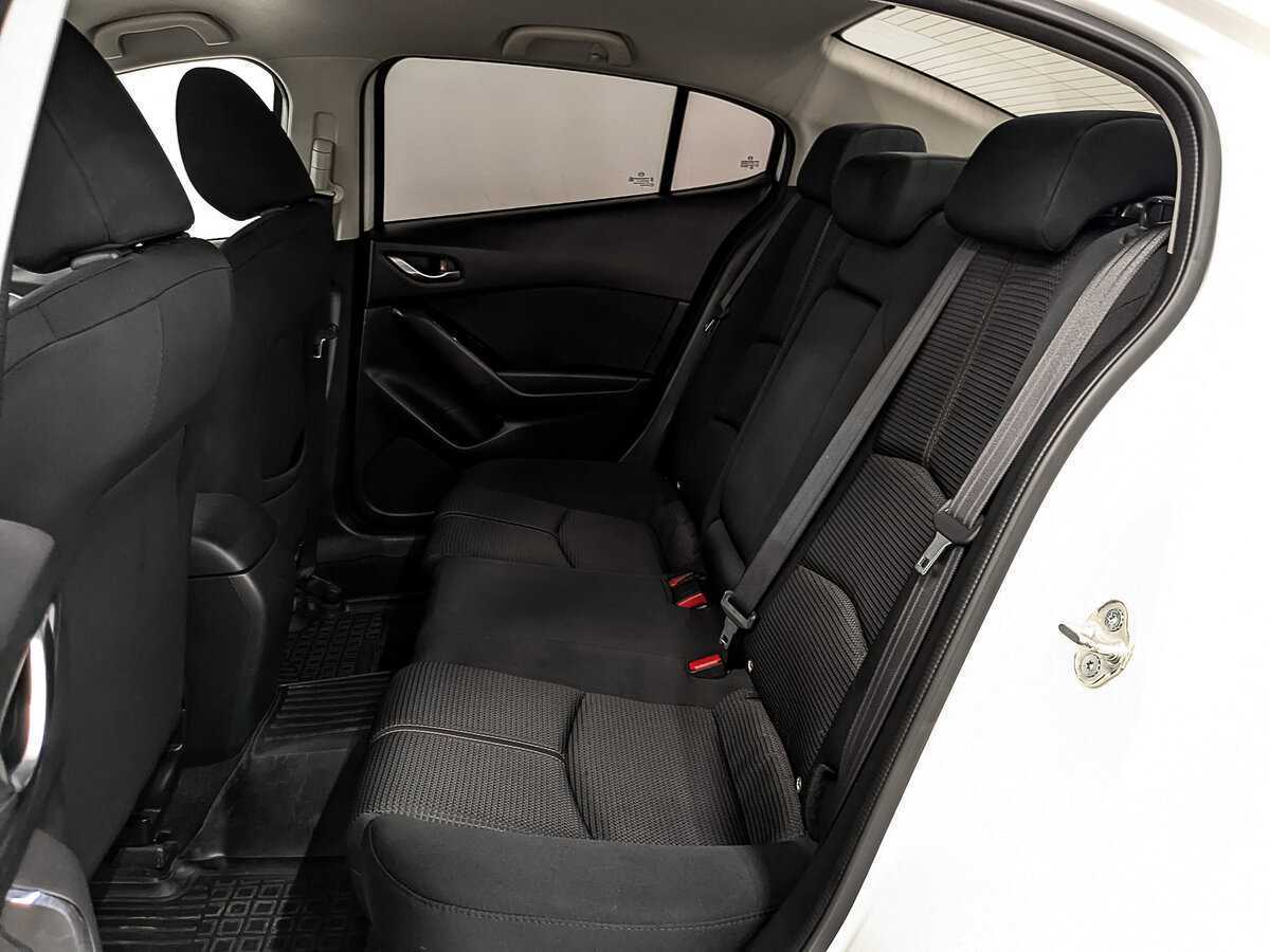 Mazda 3 2018 года с пробегом. Фото: #15