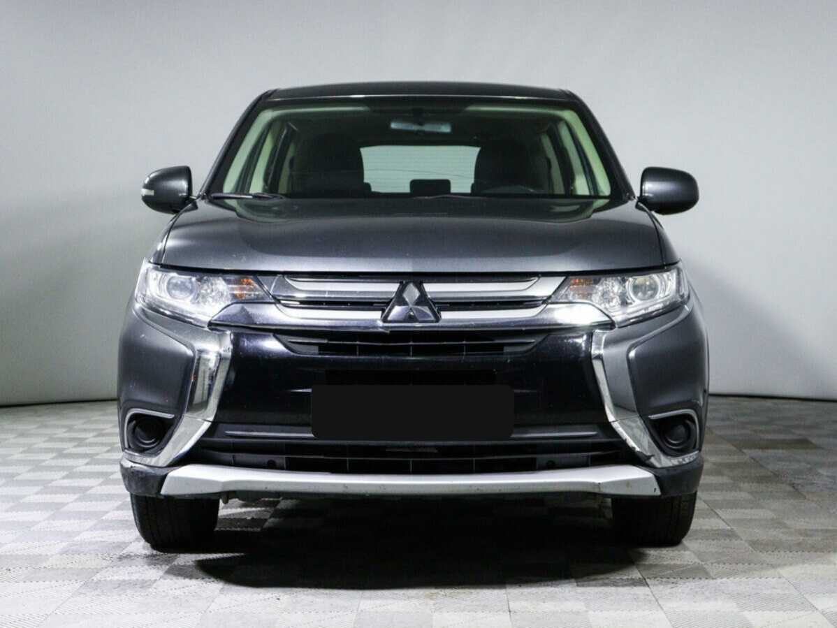 Mitsubishi Outlander 2015 года с пробегом. Фото: #1