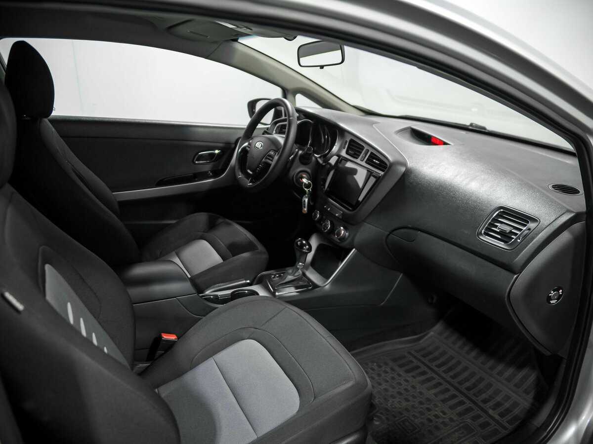 Kia Ceed 2013 года с пробегом. Фото: #13