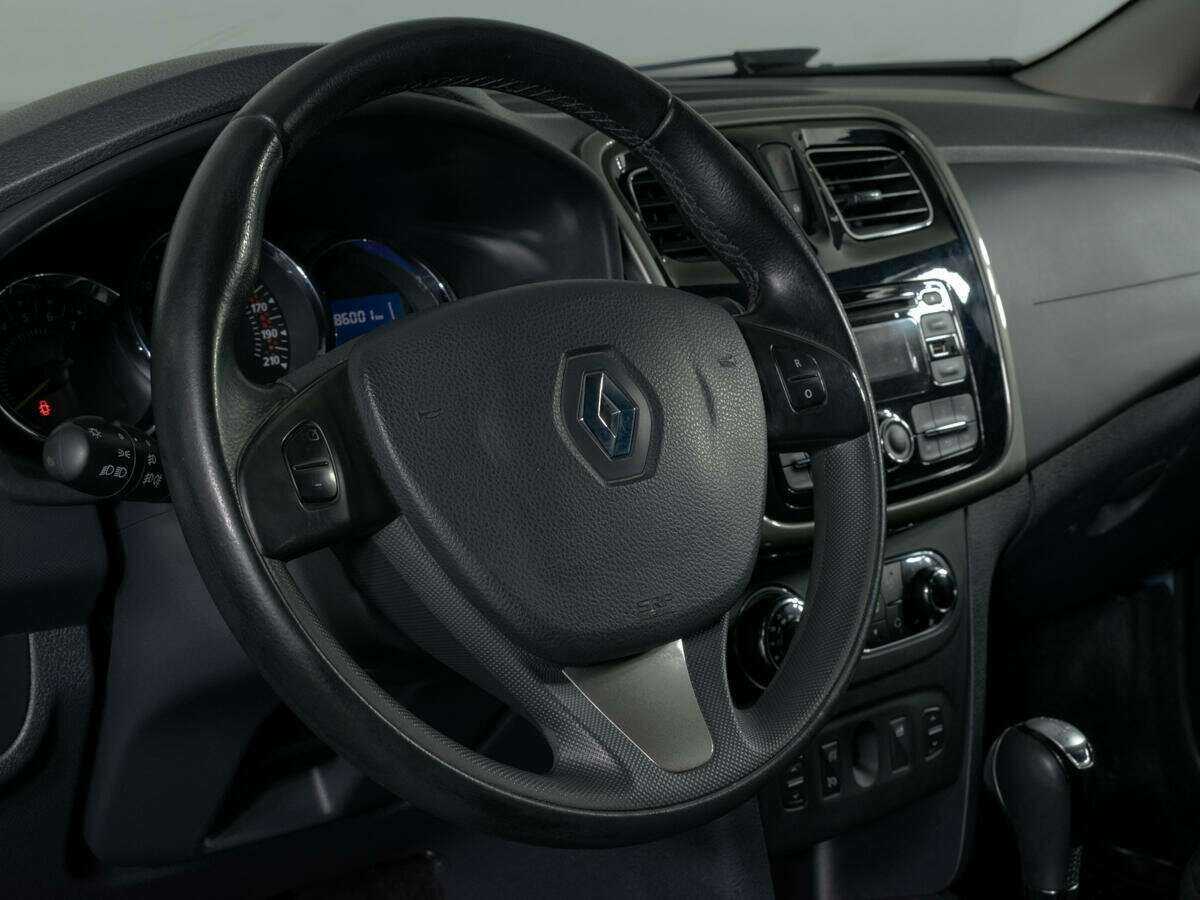 Renault Sandero 2017 года с пробегом. Фото: #11