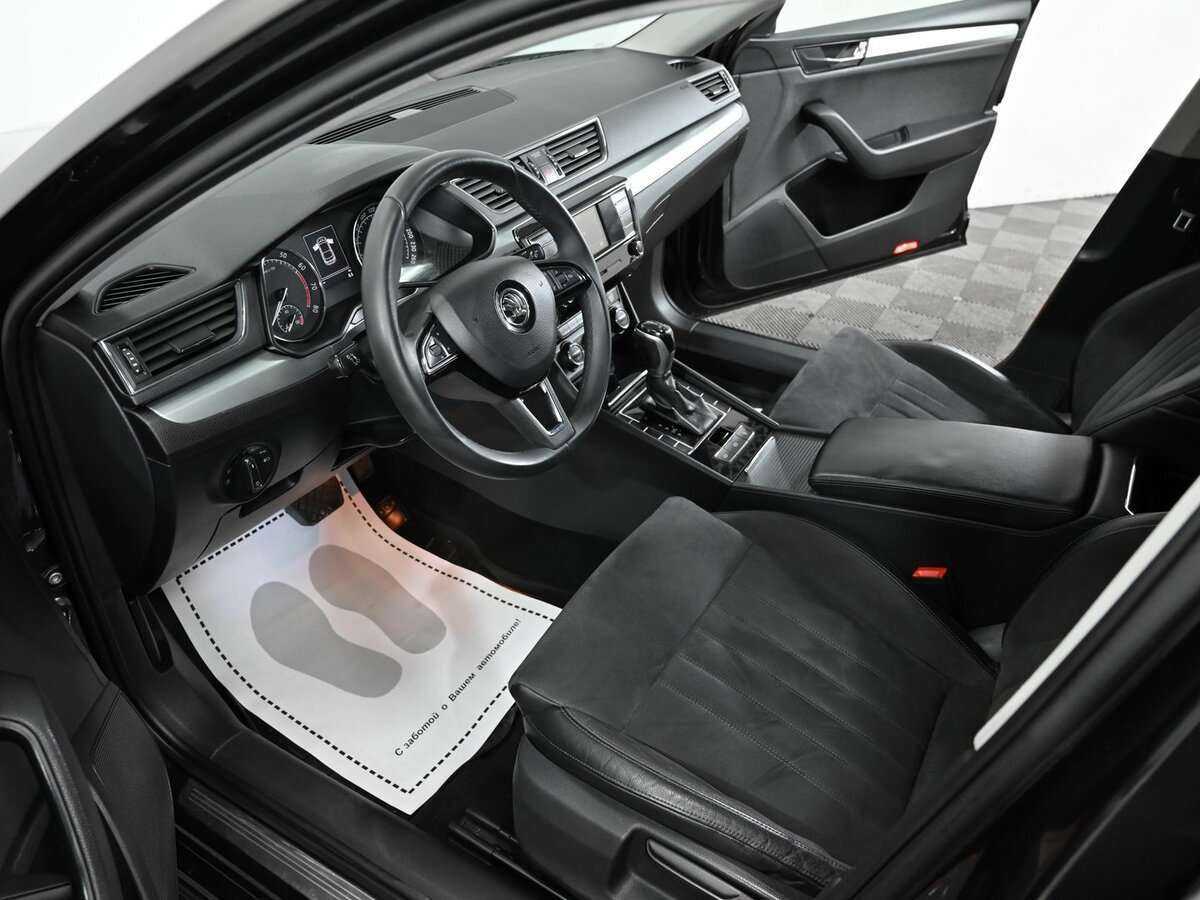 Skoda Superb 2016 года с пробегом. Фото: #6
