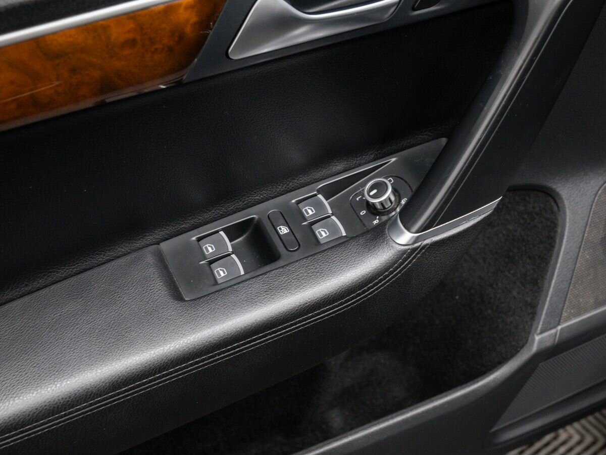 Volkswagen Passat 2012 года с пробегом. Фото: #14