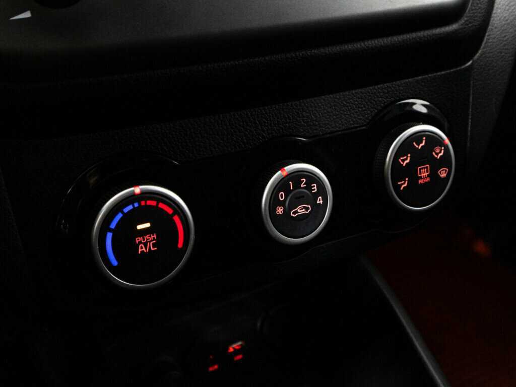 Kia Rio 2015 года с пробегом. Фото: #14