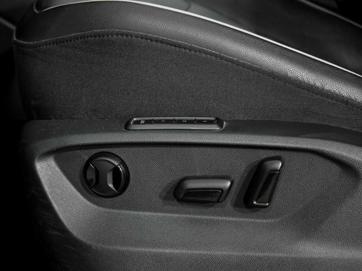 Volkswagen Tiguan 2020 года с пробегом. Фото: #9