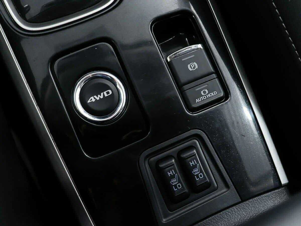 Mitsubishi Outlander 2019 года с пробегом. Фото: #17