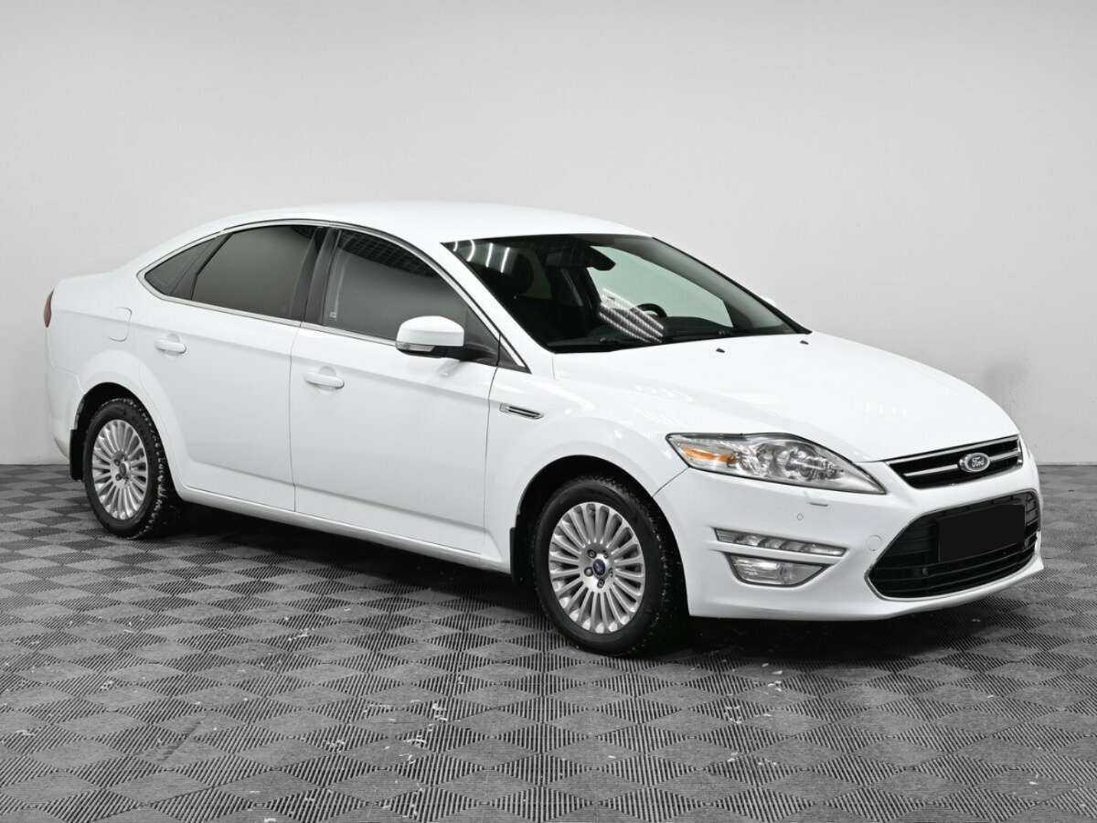 Ford Mondeo 2014 года с пробегом. Фото: #2