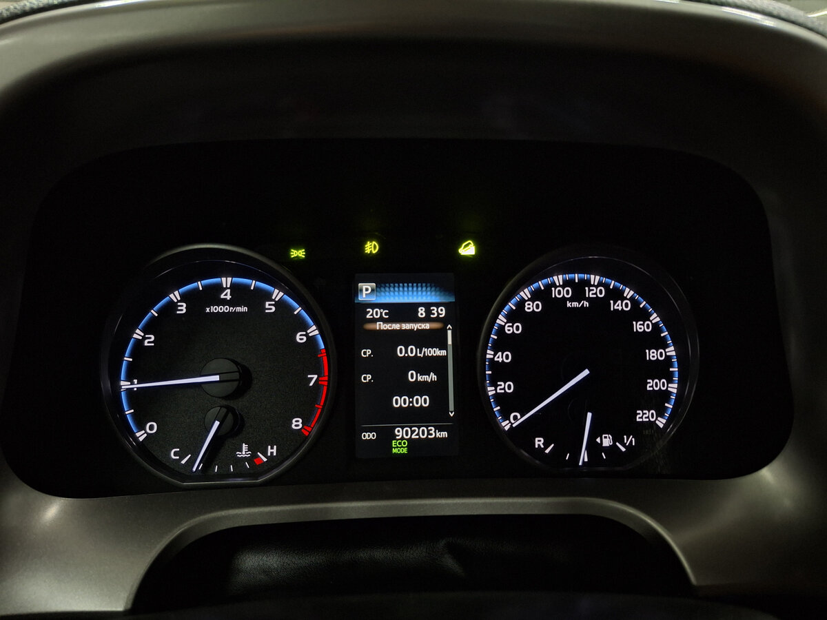 Toyota RAV4 2017 года с пробегом. Фото: #12