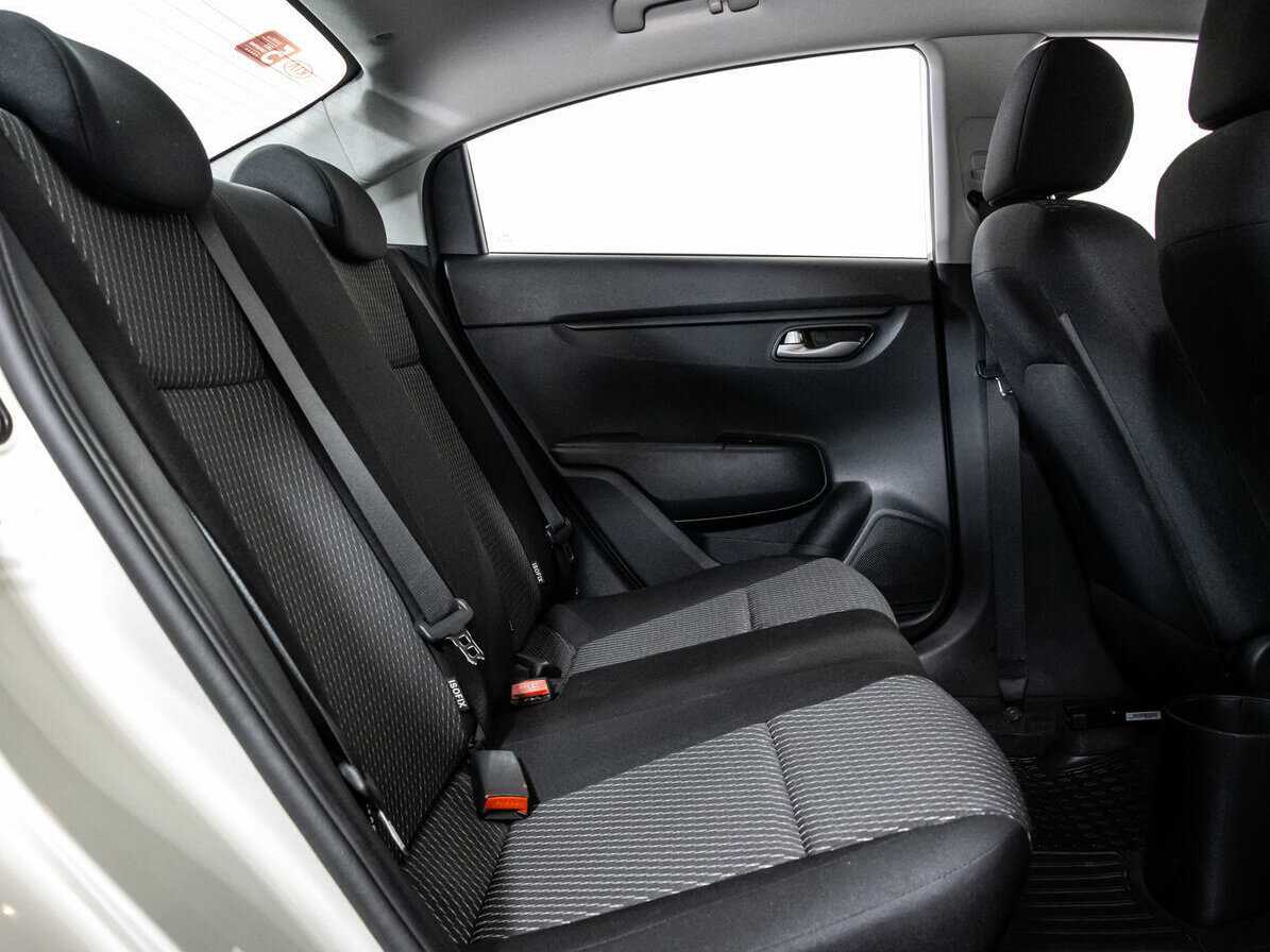 Kia Rio 2018 года с пробегом. Фото: #9