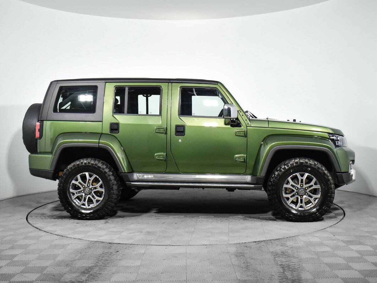 BAIC BJ40 2023 года с пробегом. Фото: #3