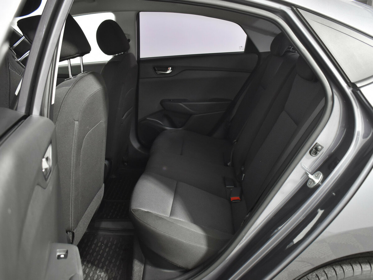 Hyundai Solaris 2021 года с пробегом. Фото: #11